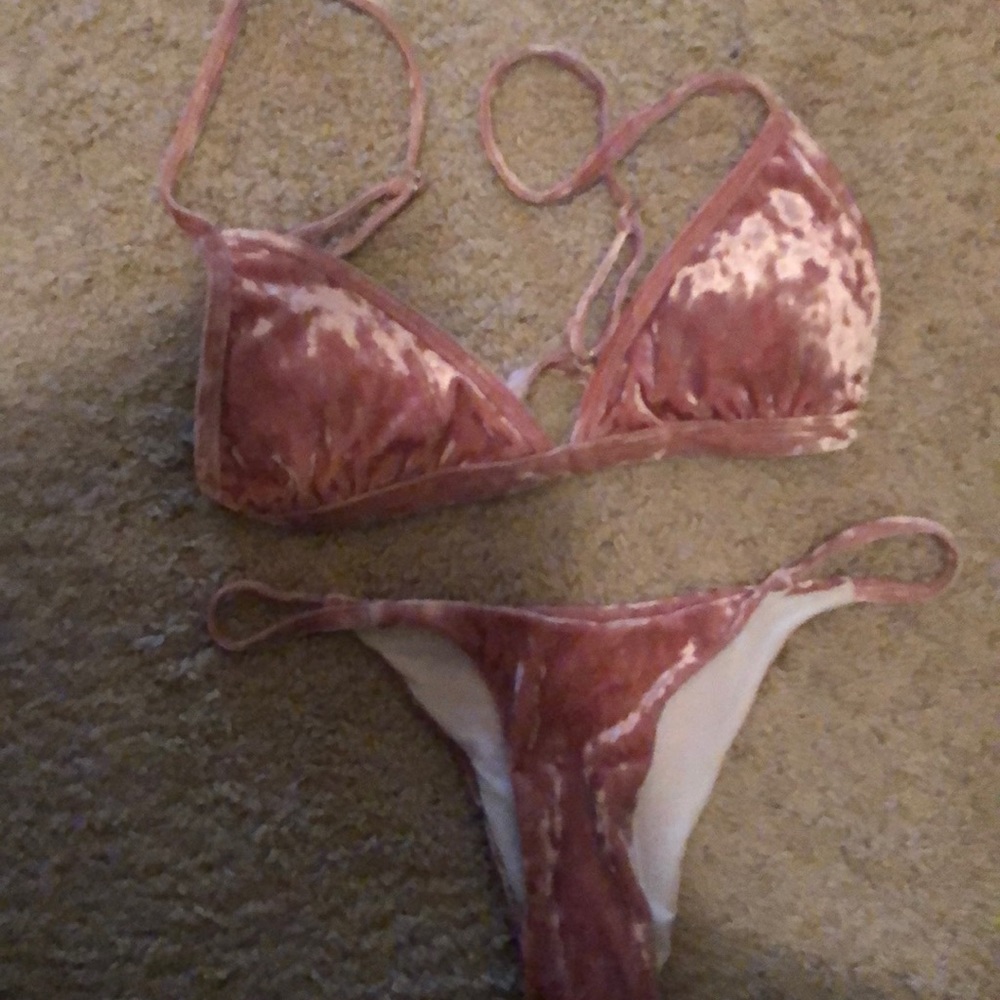 Pink velvet bikini
